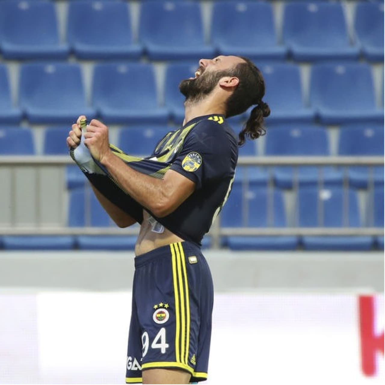 Fenerbahçe'de Muriqi şoku!