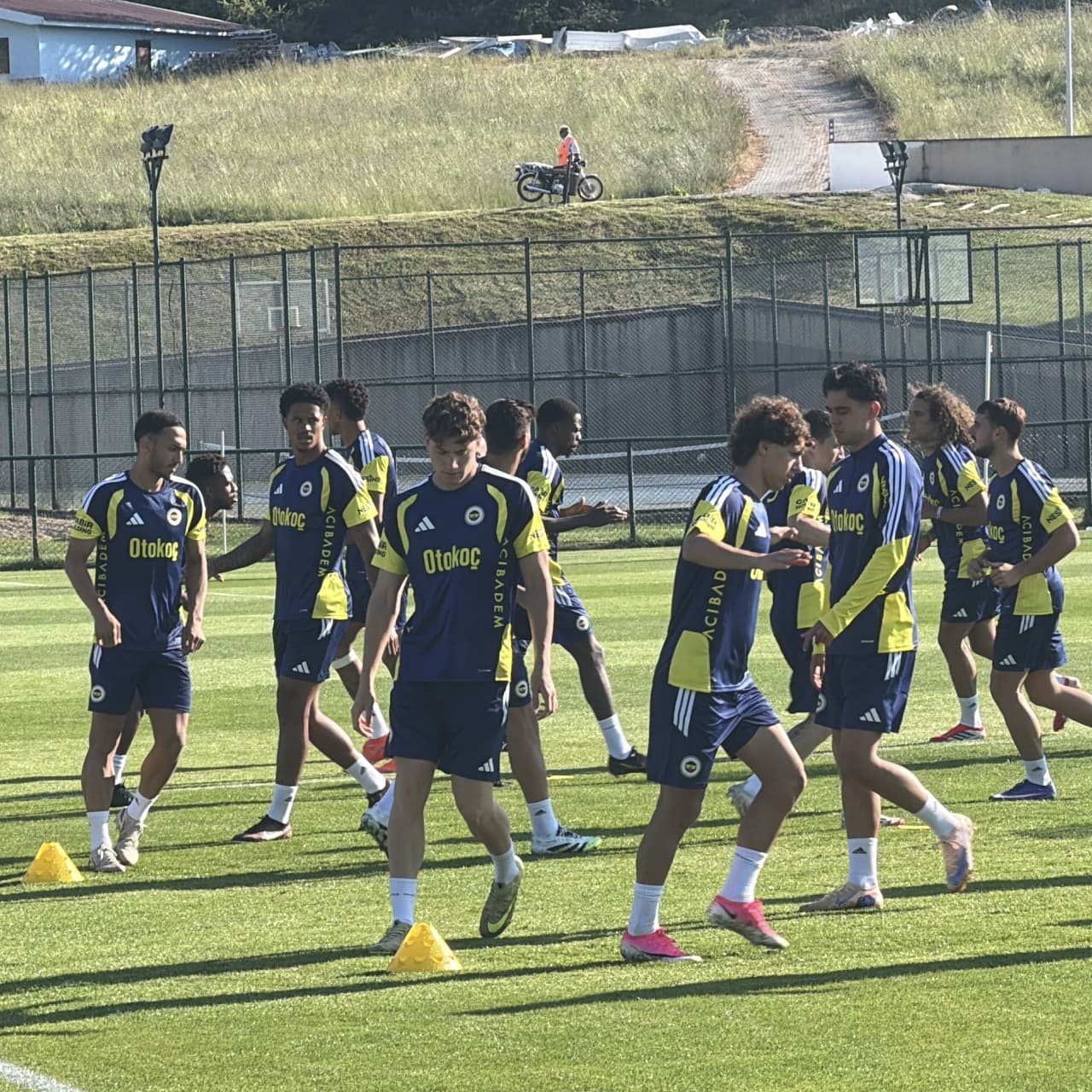 Talisca ve Asensio takımla çalıştı!