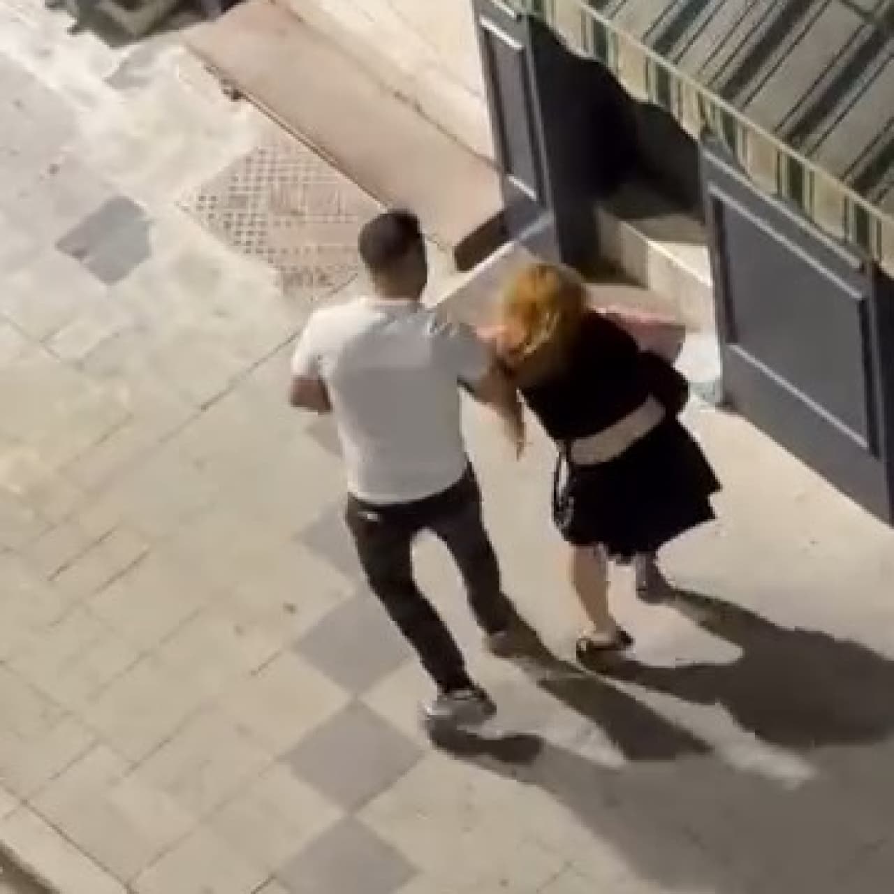 Yardım çığlığı kamerada