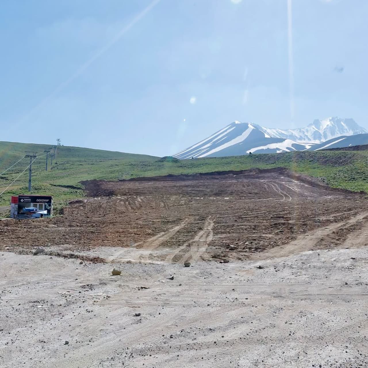 Erciyes'in Develi Kapısı'na yürüyen bant