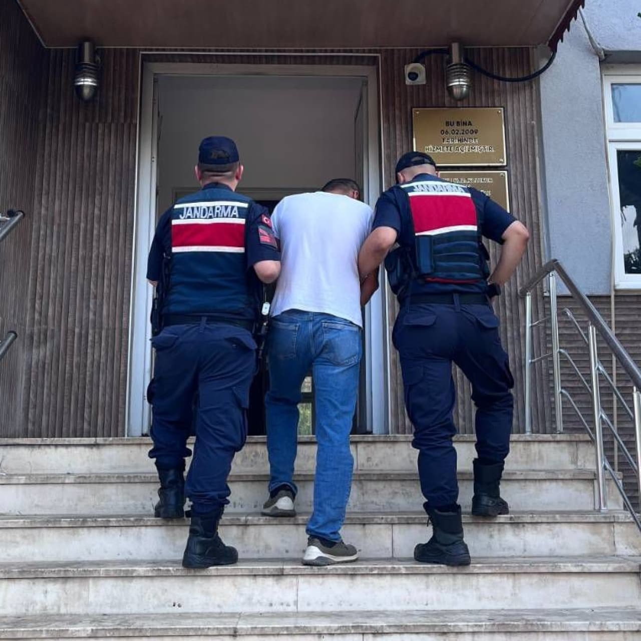 1,3 milyarlık bahis operasyonu
