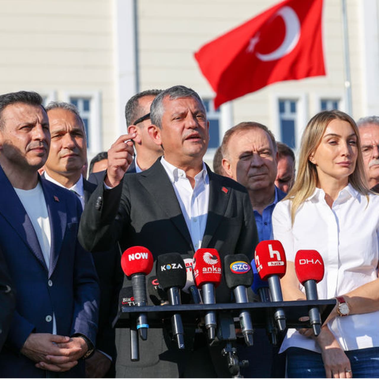 Özgür Özel, Silivri'de konuştu 