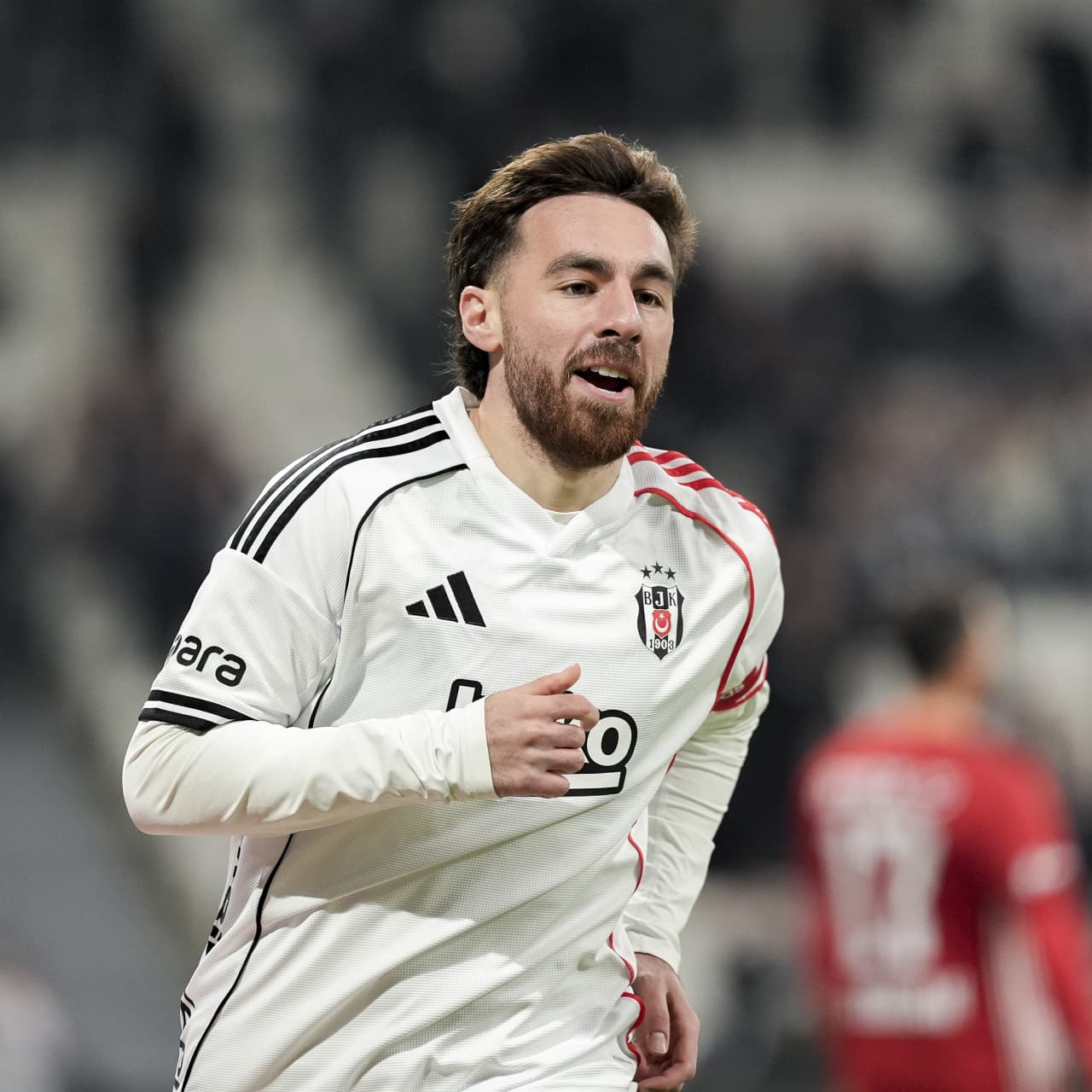 "Şampiyonluğa oynamak istiyoruz!"