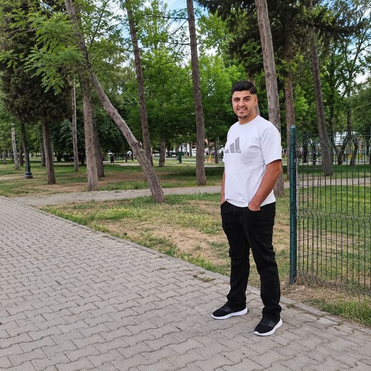 Kardeşten ağabeye 14 kurşun!
