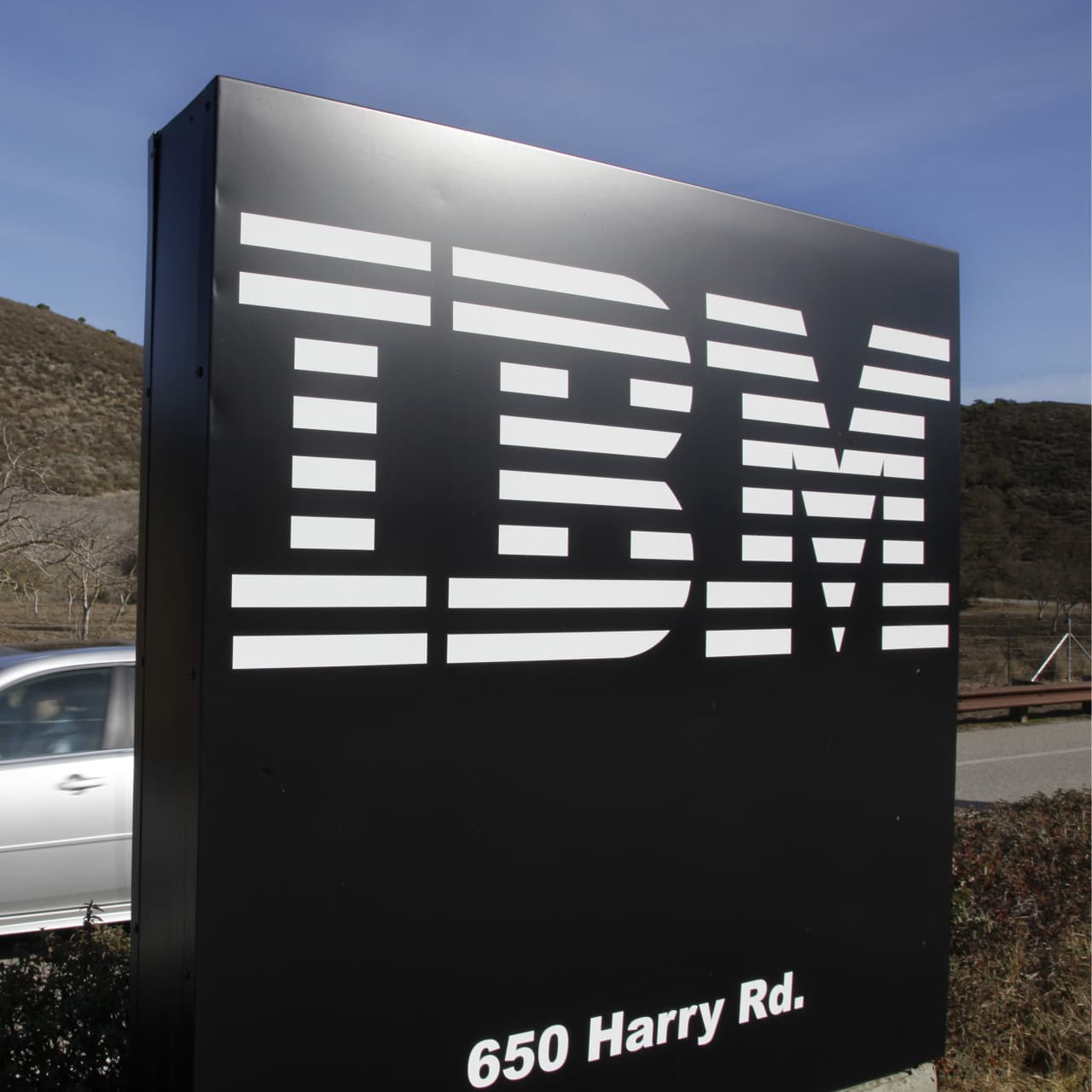 IBM'de tarihi düşüş