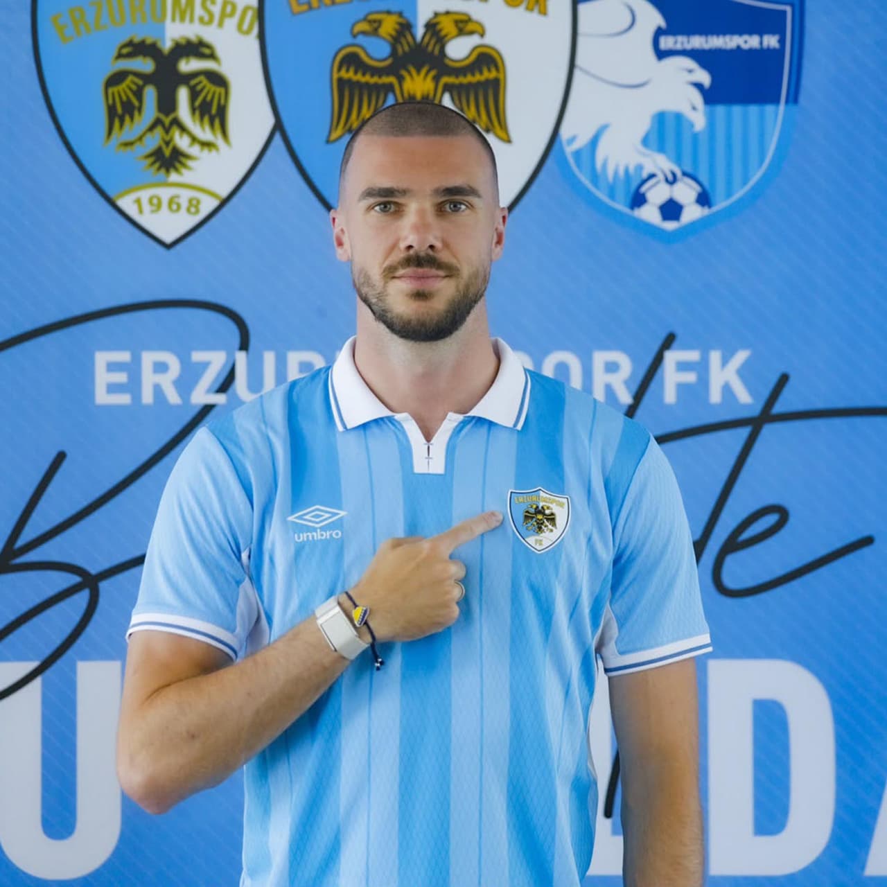 Erzurumspor FK'dan stoper takviyesi!