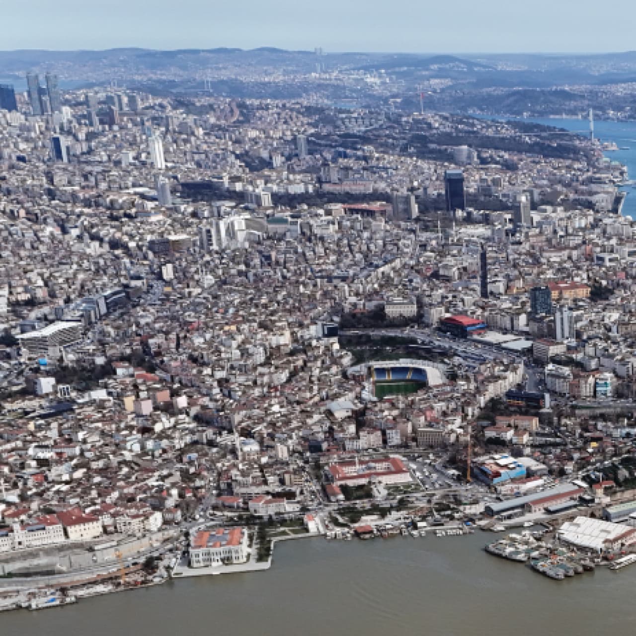 İstanbul'da dolar bazında tarihi zirve