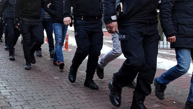 İstanbul merkezli 8 ilde göçmen kaçakçılığı operasyonu: 48 gözaltı