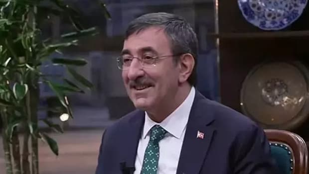 Cumhurbaşkanı Yardımcısı Cevdet Yılmaz, Kanal D’de “Bir Ramazan Akşamı” programına konuk oldu: Ramazan, toplum için ‘arınma' ayıdır
