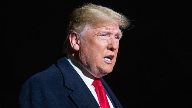 Şimdi de tarife krizi! Öfkeli Trump'ın cevabı sert oldu: Tüm ülkelere yüzde 10 tarife