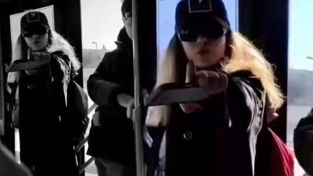 İstanbul'da toplu taşıma aracında bir yolcuyu tehdit etmişti! Gözaltına alındı