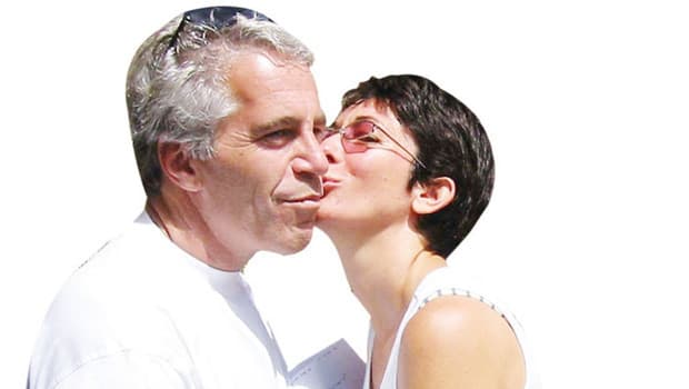 Üniversiteleri de kendine bağlamış
