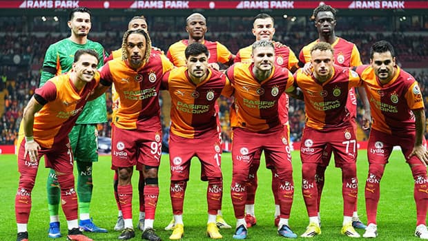 Galatasaray'da Alanyaspor maçı öncesi kart tehlikesi! 2 futbolcu Beşiktaş derbisinde olmayabilir