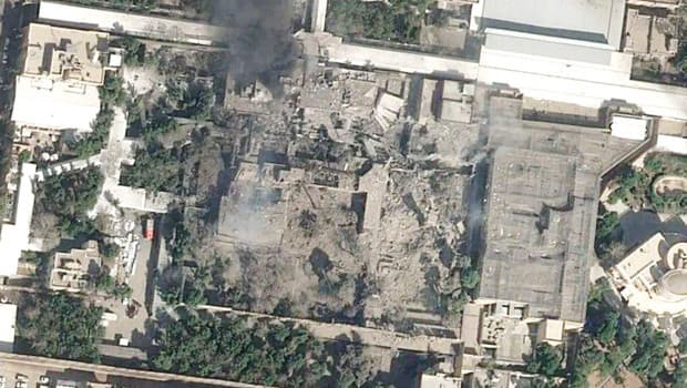 Hamaney’i böyle vurmuşlar... CIA yer gösterdi İsrail bombaladı