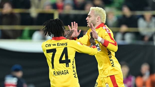 Alanyaspor - Galatasaray maçında Barış Alper'den şov, Nhaga'dan siftah!