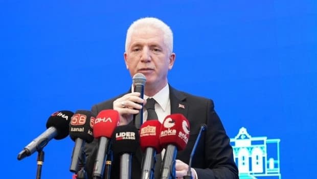 İstanbul Valisi Gül'den bayramda burs açıklaması: 10 bin lira vereceğiz