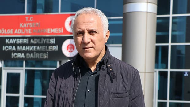 Yaptırmak istediği dişleri yüzünden evine ve aracına haciz geldi