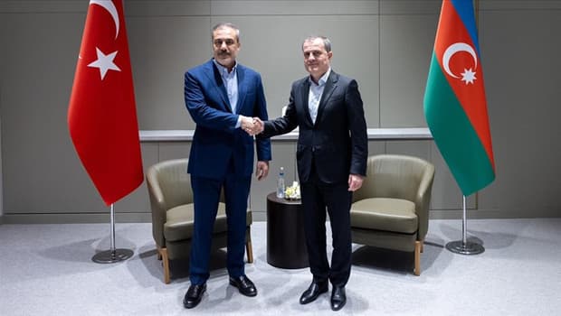Dışlişleri Bakanı Hakan Fidan, Azerbaycanlı mevkidaşı ile görüştü
