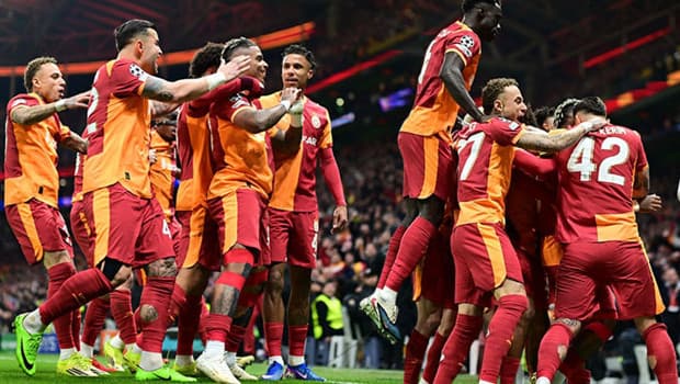 Lemina'dan Galatasaray tarihine geçen gol: Liverpool karşısında kariyer ilki!