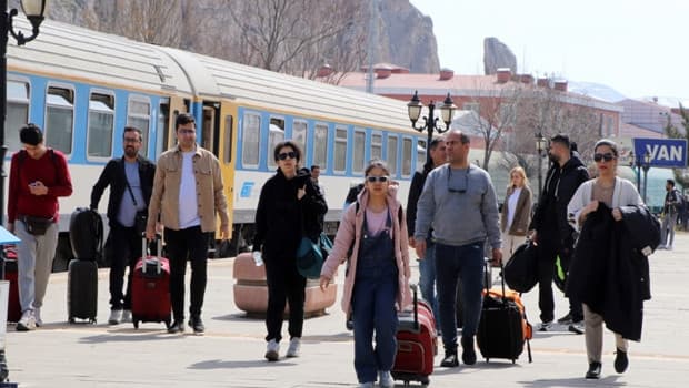 İran’a saldırı Van turizmini etkiledi; otellerdeki doluluk yüzde 10'a düştü