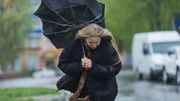 10 il için sarı kodlu alarm! Meteoroloji'den sağanak yağış ve fırtına uayrısı