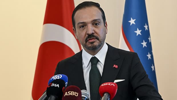 AK Parti Genel Başkan Yardımcısı Zorlu'dan "ikamet harçları"na ilişkin açıklama