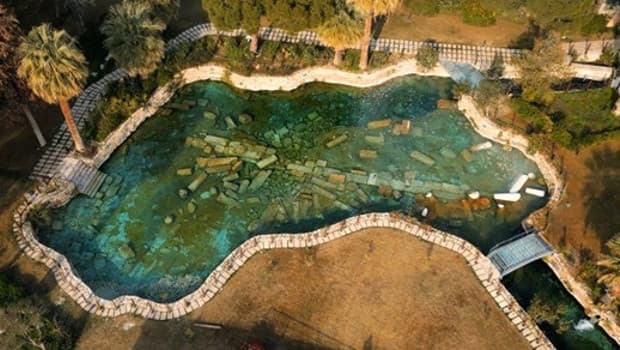 Pamukkale’nin yanında antik kente yeni düzen! Hierapolıs’te karşılama merkezleri tamamlandı