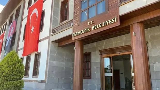 Aydın Germencik Belediyesi'ne operasyon: 3 gözaltı