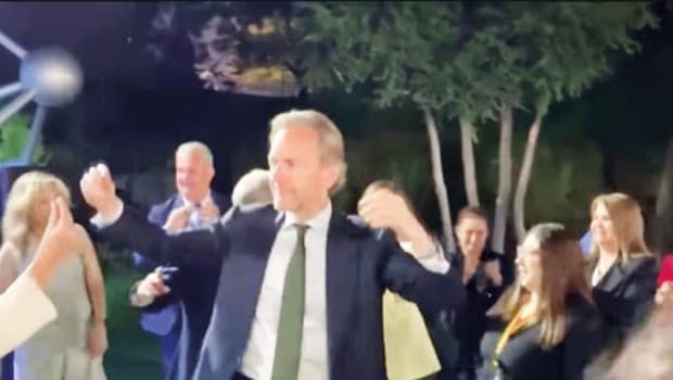 Büyükelçilerin ‘Erik Dalı’ daveti