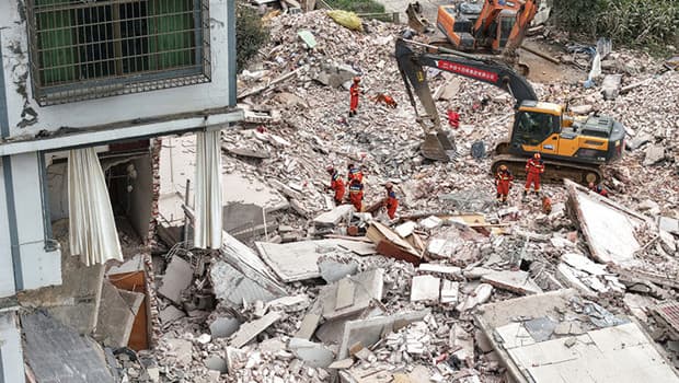 Çin'de 5,2'lik depremde 2 kişi hayatını kaybetti
