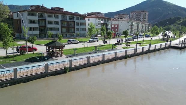 Amasya'da taşkın alarmı: Okullar tatil edildi