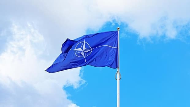 NATO'dan dikkat çeken uyarı: Fırtınadayız