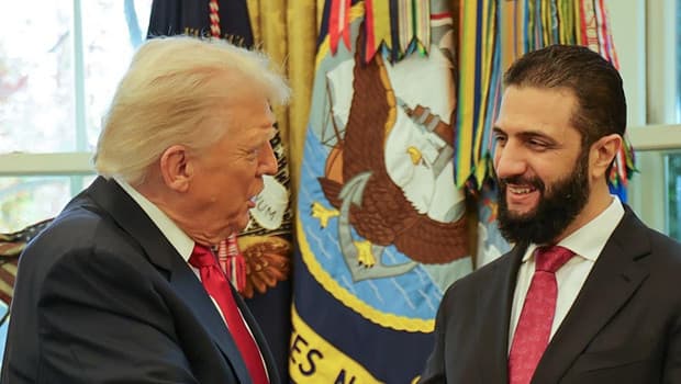 Trump'tan Şara'ya özel hediye