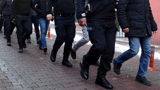 9 milyonluk vurgun! Sahte 'TOKİ' sitesi kurarak dolandırdılar: 14 şüpheli yakalandı