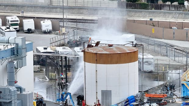 California'da acil durum ilan edildi: Zehirli gaz alarmı