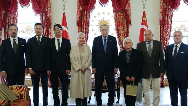 Cumhurbaşkanı Erdoğan, 27 Mayıs darbesi mağdurlarının ailelerini kabul etti