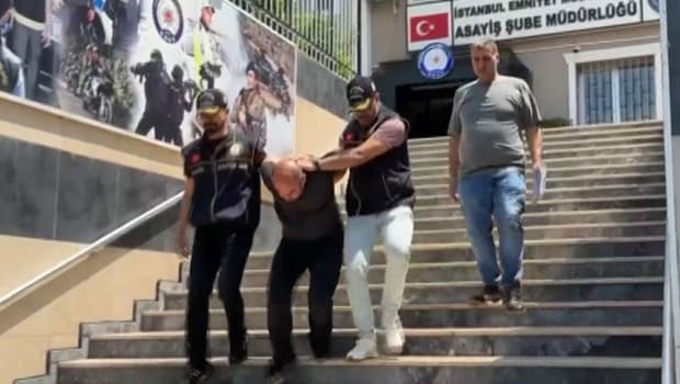 'Bana güldünüz' kavgasında olayı merak edip sokağa çıkan kadın öldü