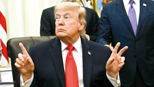 Trump anlaştık dedi, Tahran onay bekliyor: İran’ı ‘çok sert vuracağız’ dedi vazgeçti