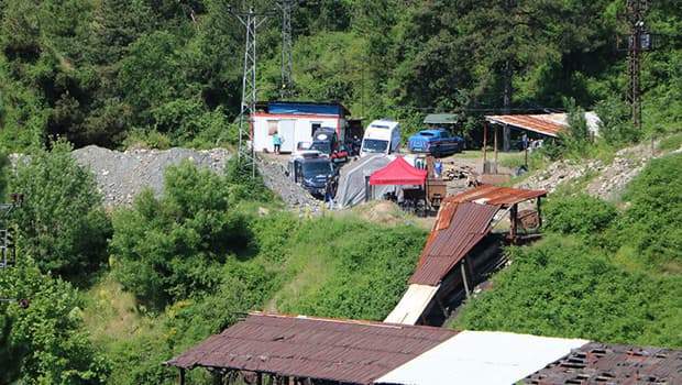 Maden mahsur kalan işçi! 26 saattir arama çalışmaları devam ediyor