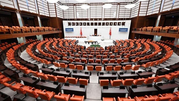 Torba Yasa Meclis’ten geçti... Ticarette e-tebligat dönemi başlıyor