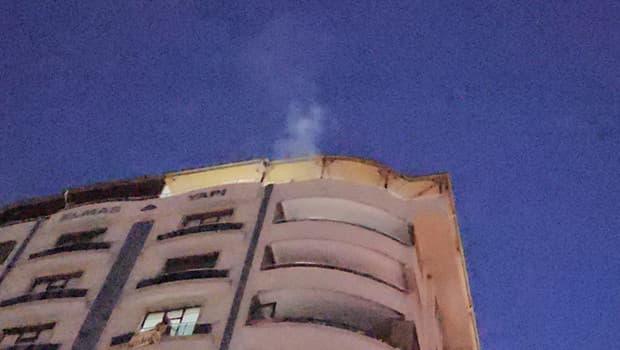 Şanlıurfa’da yangın ihbarına giden ekipler mangalla karşılaştı