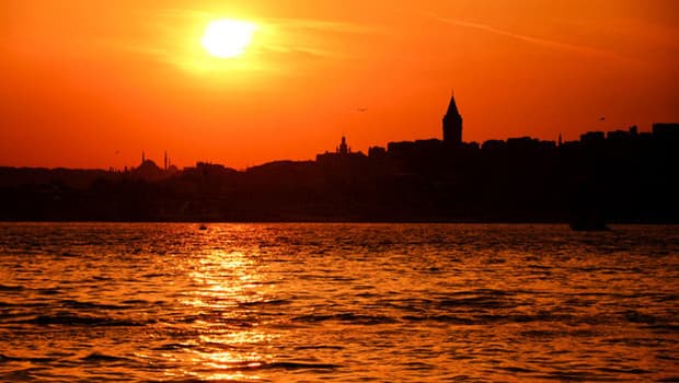 Meteoroloji'den sıcak hava ve kuvvetli rüzgar uyarısı | Bu üç güne dikkat! Türkiye kavrulacak