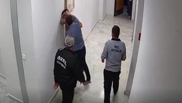Eskişehir'de personeli darbeden hastane müdürü açığa alındı! İdari soruşturma başlatıldı