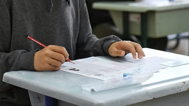 MEB'den yönetmelik değişikliği: Merkezi sınavla öğrenci alacak okulların kriterleri belirlendi