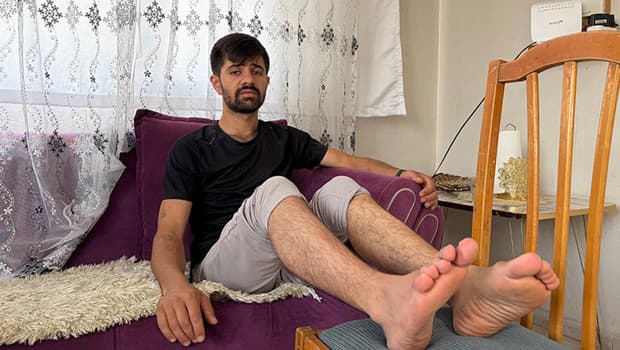 İzmir'de diş ağrısı için gittiği hastanede yapılan iğne hayatını kararttı