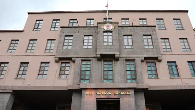 MSB'den 15 Temmuz mesajı: Canlarını feda eden aziz şehitlerimizi rahmet anıyoruz