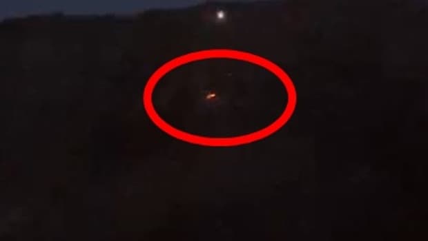 Şırnak'ta sarp kayalıklarda mahsur kalan 2 mühendis askeri helikopterle kurtarıldı