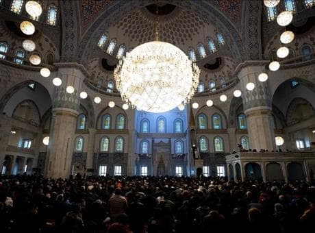 On bir ayın sultanı ramazan 19 Şubat'ta başlayacak