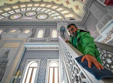 Mersin ramazan’a hazır! 13 ilçede cami, cemevi ve kiliseler steril hale getirildi