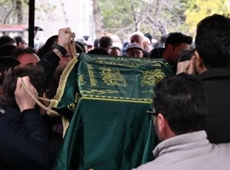Yaya geçidinde çarpıp kaçtı! 1,5 yaşındaki Mahmut bebek hayatını kaybetti